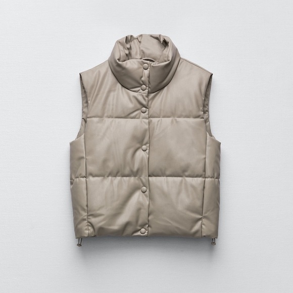 🏷️ SOLD • ZARA • Faux Leather Puffer Vest in Gray Marl • Medium - Picture 3 of 13